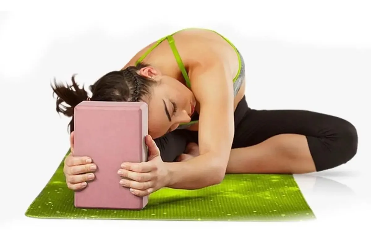 Bloco Eva Alta Densidade Para Pilates E Yoga Alongamento Cor Branco