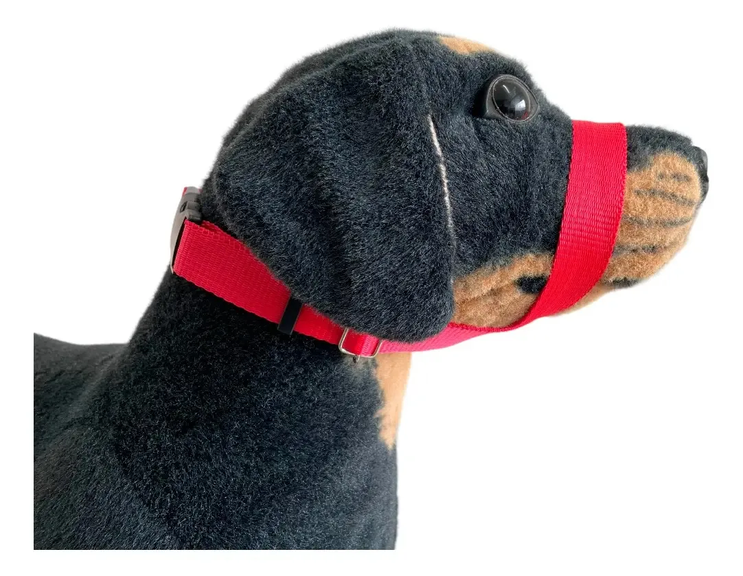 Focinheira Confortável Para Cão Médio Vermelha Náilon Respirável Inter Pets