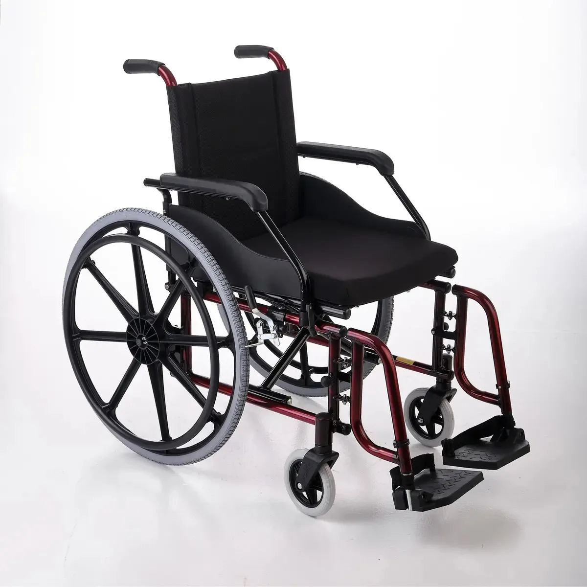 Cadeira De Rodas Modelo Elite Prolife Cor Vinho