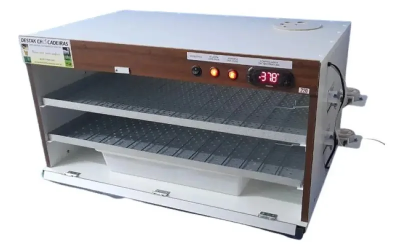 Chocadeira 200 Ovos, Automática, Digital, Com Ovoscópio