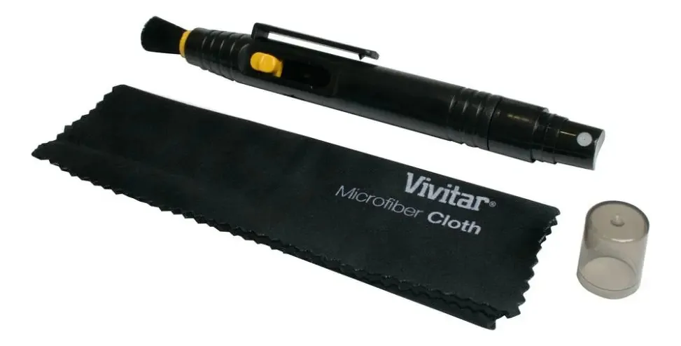 Limpa Tela Com Pincel Retrátil E Pano Microfibra Vivitar