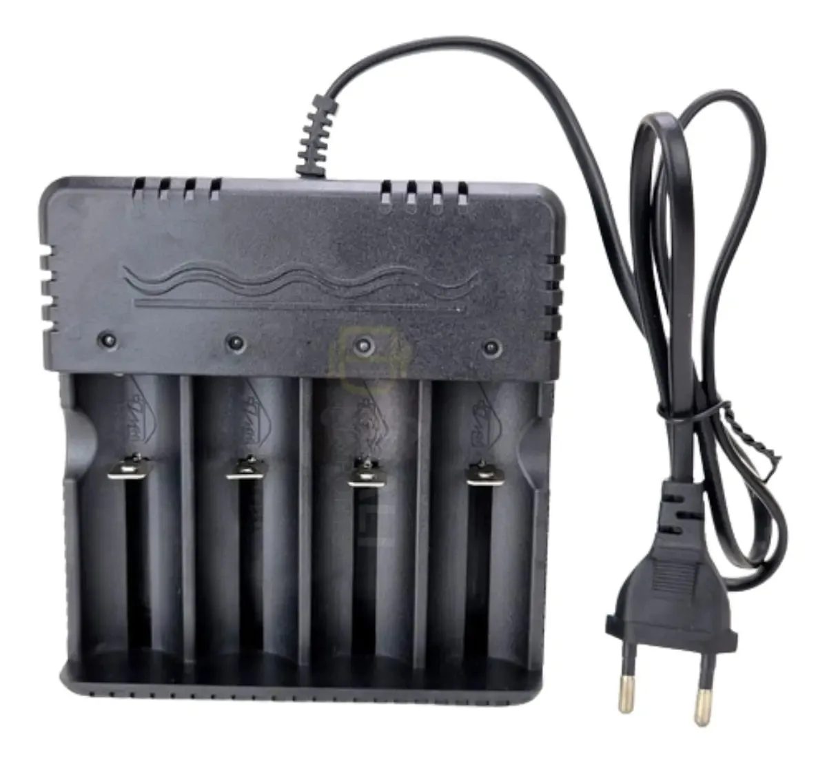 Carregador Para 4 Baterias 18650 E 26650 Bivolt Quadruplo
