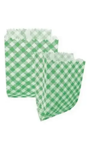 Pack 100 Caixas para Pipoca Pluma Verde-claro, com Design Xadrez Festa Junina de 11,5x10,5 cm