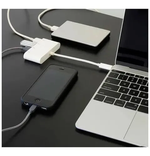 Adaptador USB-C com 4 Saídas USB 3.0 Geonav, Branco