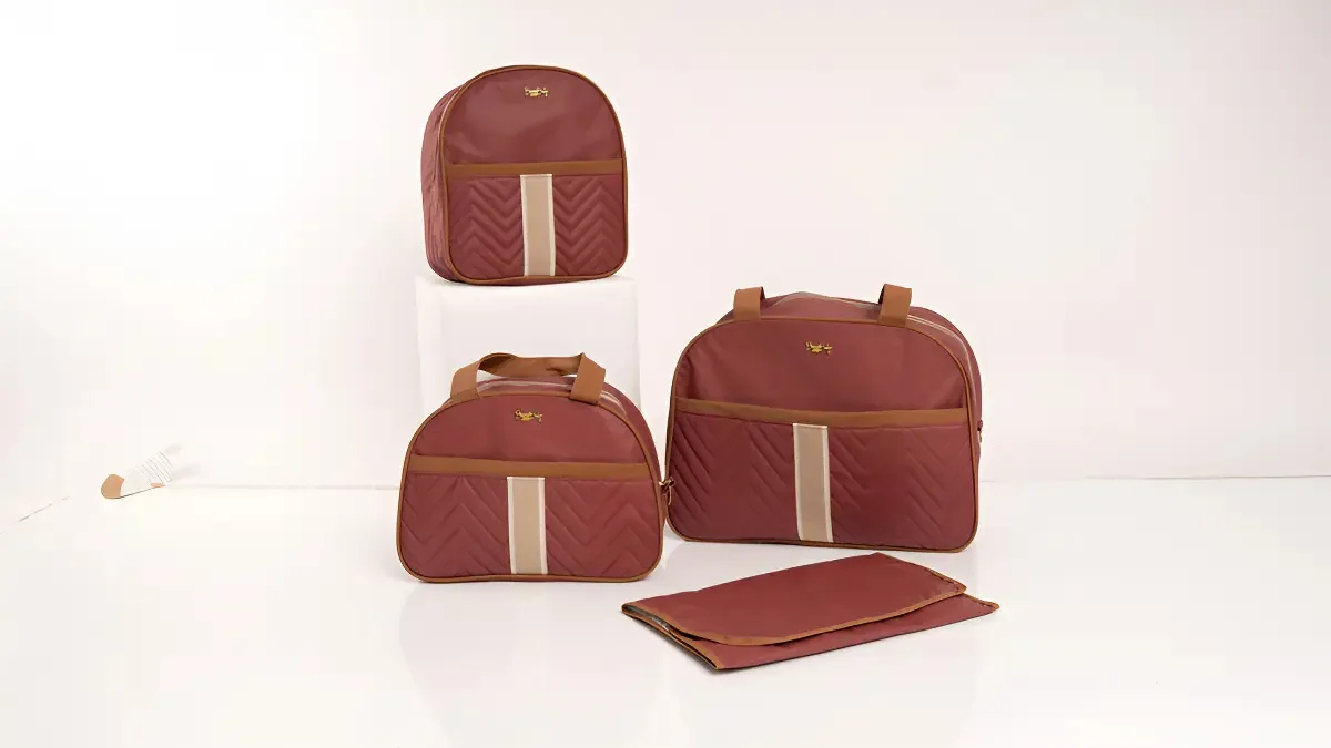 Kit Maternidade Menino/menina Luxo Com Trocador Cor Bordô