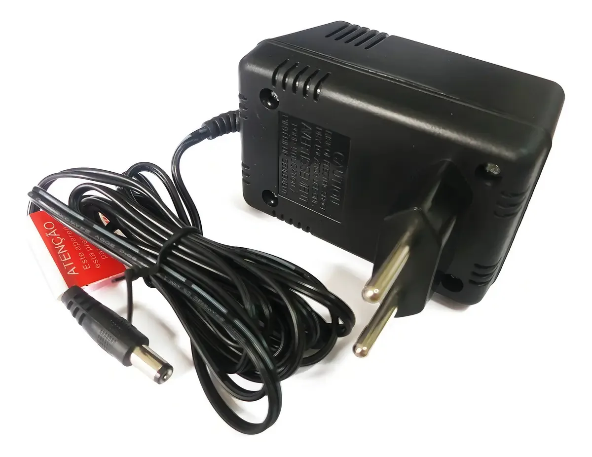 Fonte Bivolt 9V 0,5A Microdigital MA-9500 para Pedais e Pedaleiras