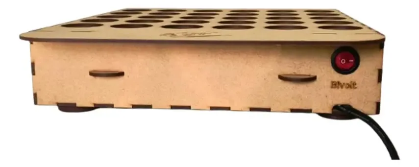 Ovoscópio Bivolt Chocadeira Gp Capacidade 30 Ovos Cód.602