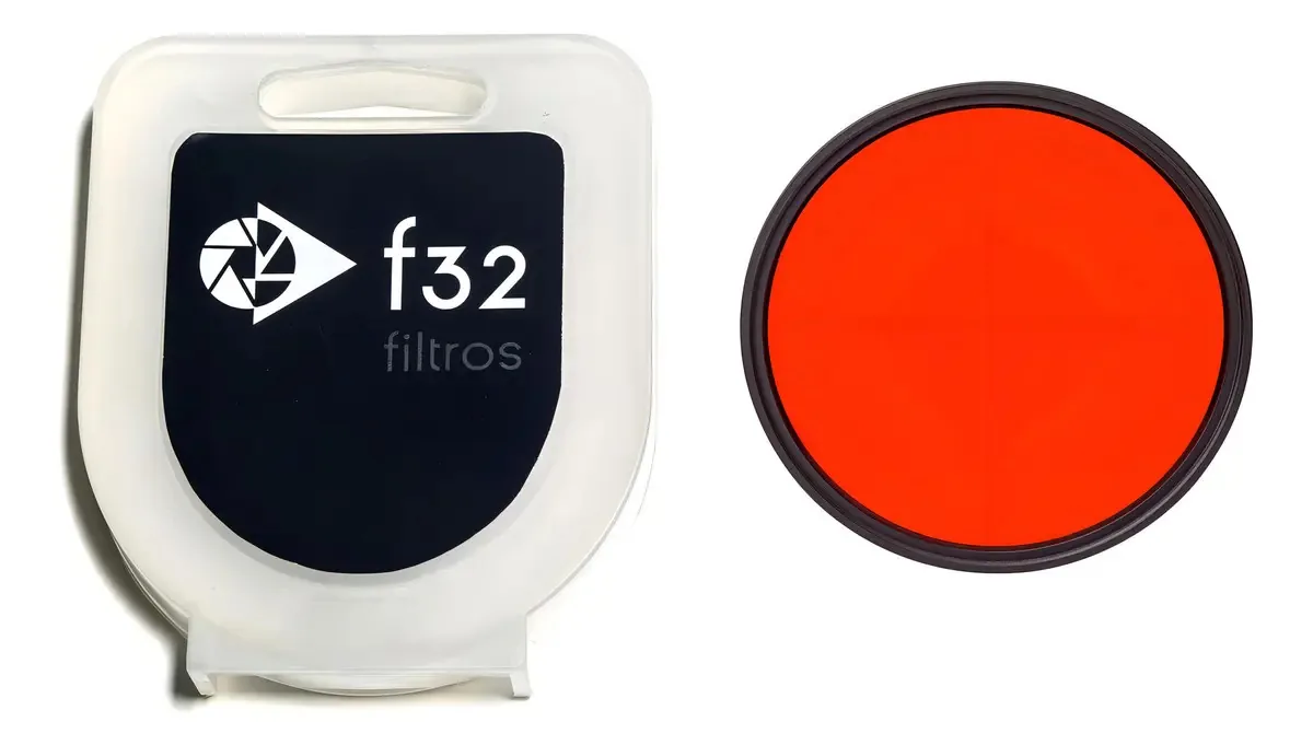 Filtro Fotográfico Vermelho 67mm F32 para Fotos P&B e Paisagens