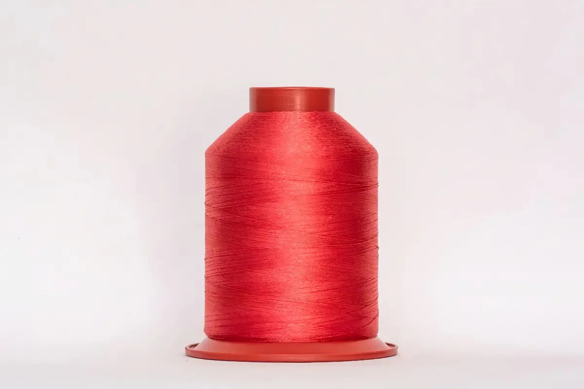 Linha Para Bordado Ricamare 4000m Poliester Brilhante Cor 2173 Cone