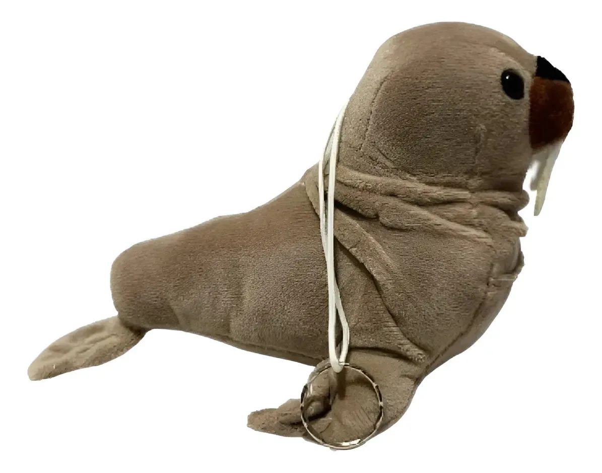 Morsa Chaveiro de Pelúcia F.emy Marrom-claro 15cm Hipoalergênico