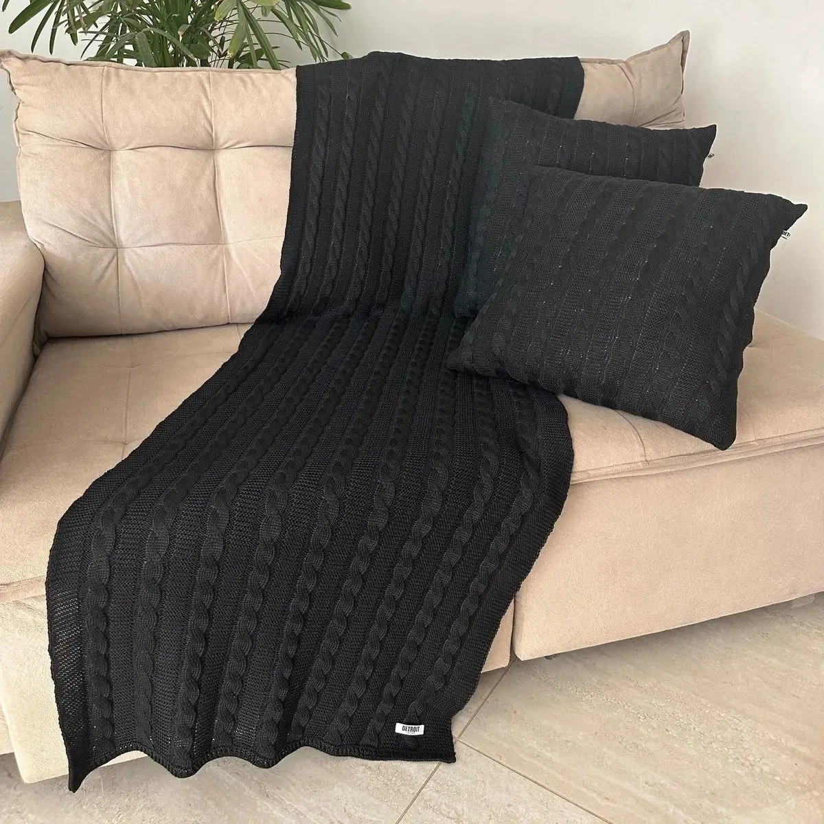 Kit Manta Sofá Peseira Queen Tricot 2 Capas Decoração 230x60 Cor Preto Desenho Trança