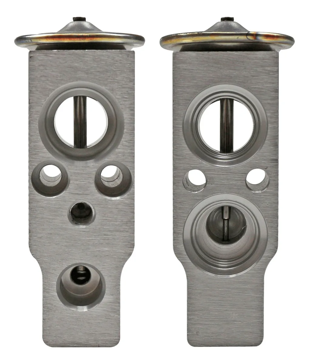 Válvula De Expansão 200d Ar Condicionado Mr460322