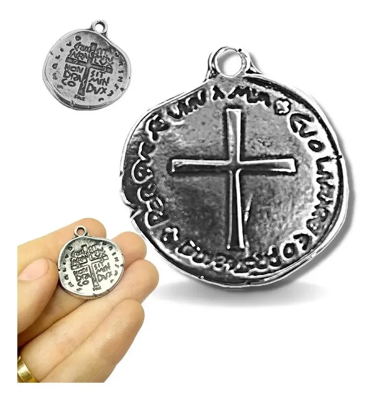 Medalha Duas Cruzes Prata São Bento 30mm Para