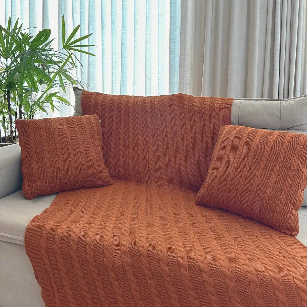 Kit Manta Sofá Tricot Sala 180x110cm + 2 Capas Almofadas Cor Terracota