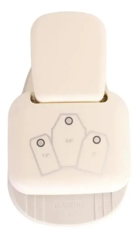 Furador Para Papel 3 Tags Com Emboss Quadrado