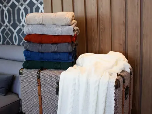 Manta Para Sofa Poltrona E Sofa Retratil Em Tricot Cor Areia Branca
