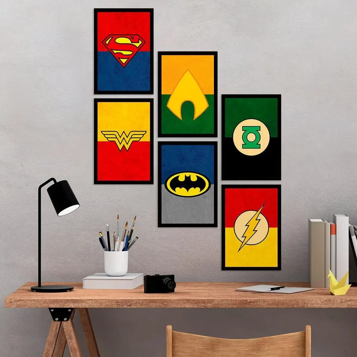 Kit De Placas Decorativas Super-heróis Dc Moldura Preta