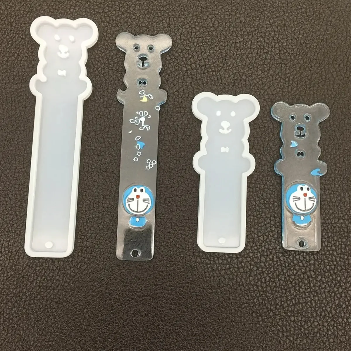 Conjunto de 2 moldes retangulares de silicone em forma de ursinho de pelúcia para resina, sabão, gesso e artesanato de bricolage que são reutilizáveis, flexíveis e fáceis de remover