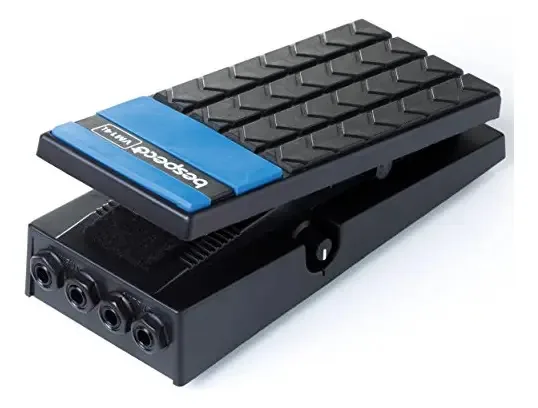 Pedal de volume estéreo Bespeco para teclados