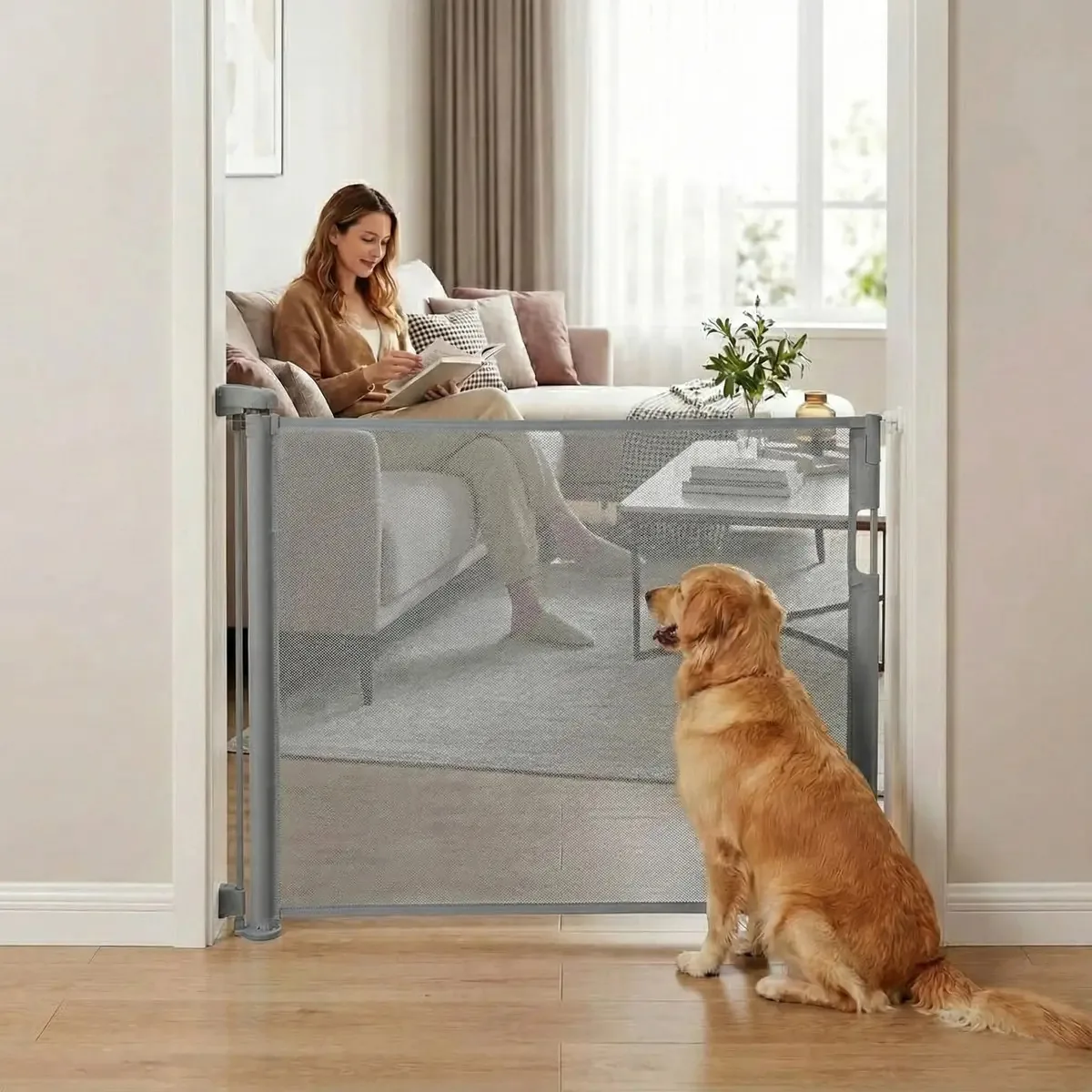Porta flexível com malha de segurança retrátil cinza