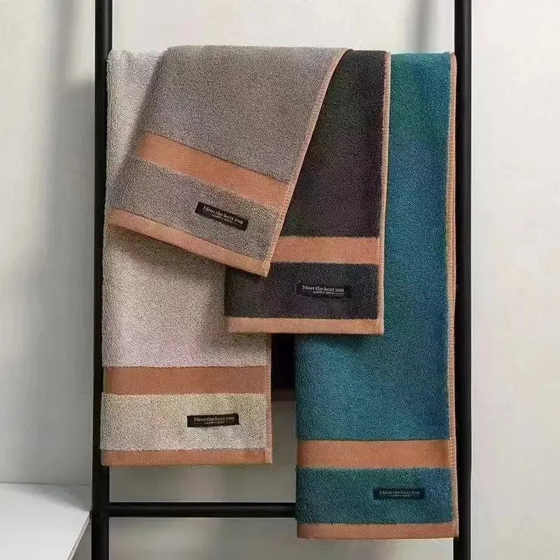 Conjunto de toalhas e toalhas de banho