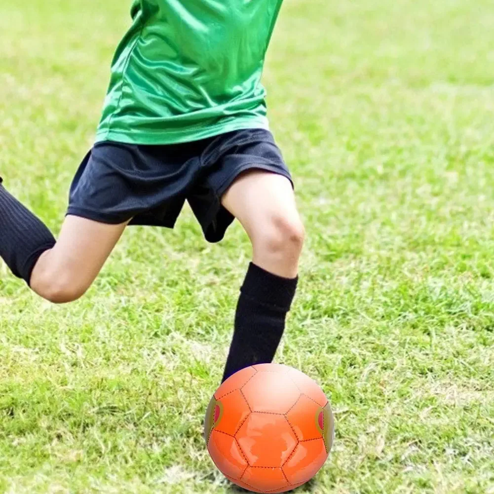 Uma bola de futebol Sixx Footballsoccer, futebol esportivo infantil, esportes ao ar livre, futebol para crianças, bola de futebol tamanho 2, bola esportiva para crianças aprenderem futebol