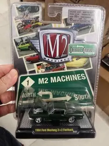 M2 Machines Detroit Cruisers 1968 Ford Mustang Fastback 1:64