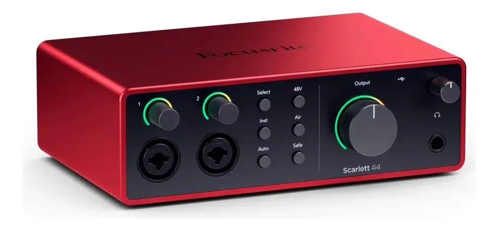 Interface De Áudio Focusrite Scarlett 4i4 4th Gen