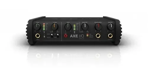 Interface de áudio multimídia Axe Io Solo Ik