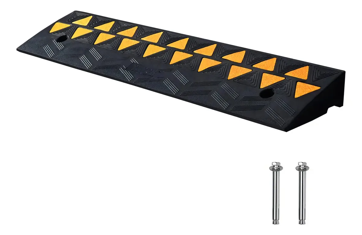 Almofada triangular Vevor Rubber Curb Ramp 15t, cor preta