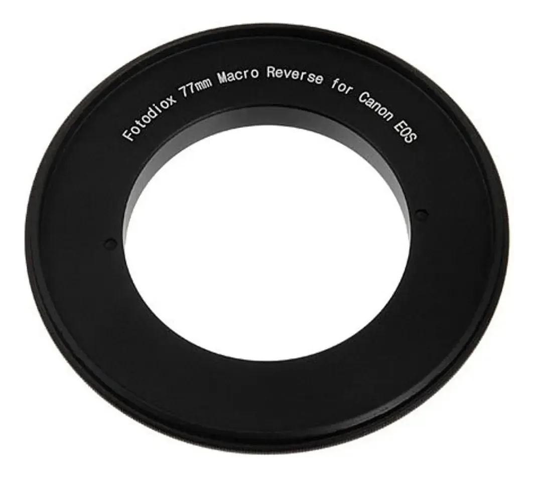 Adaptador de montagem reversa Macro Photodiox de 77 mm para