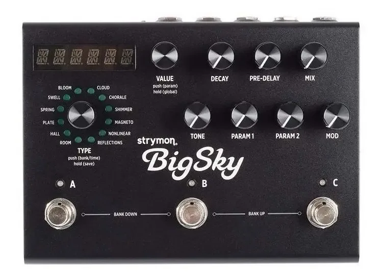 Pedal de efeito Strymon BigSky preto