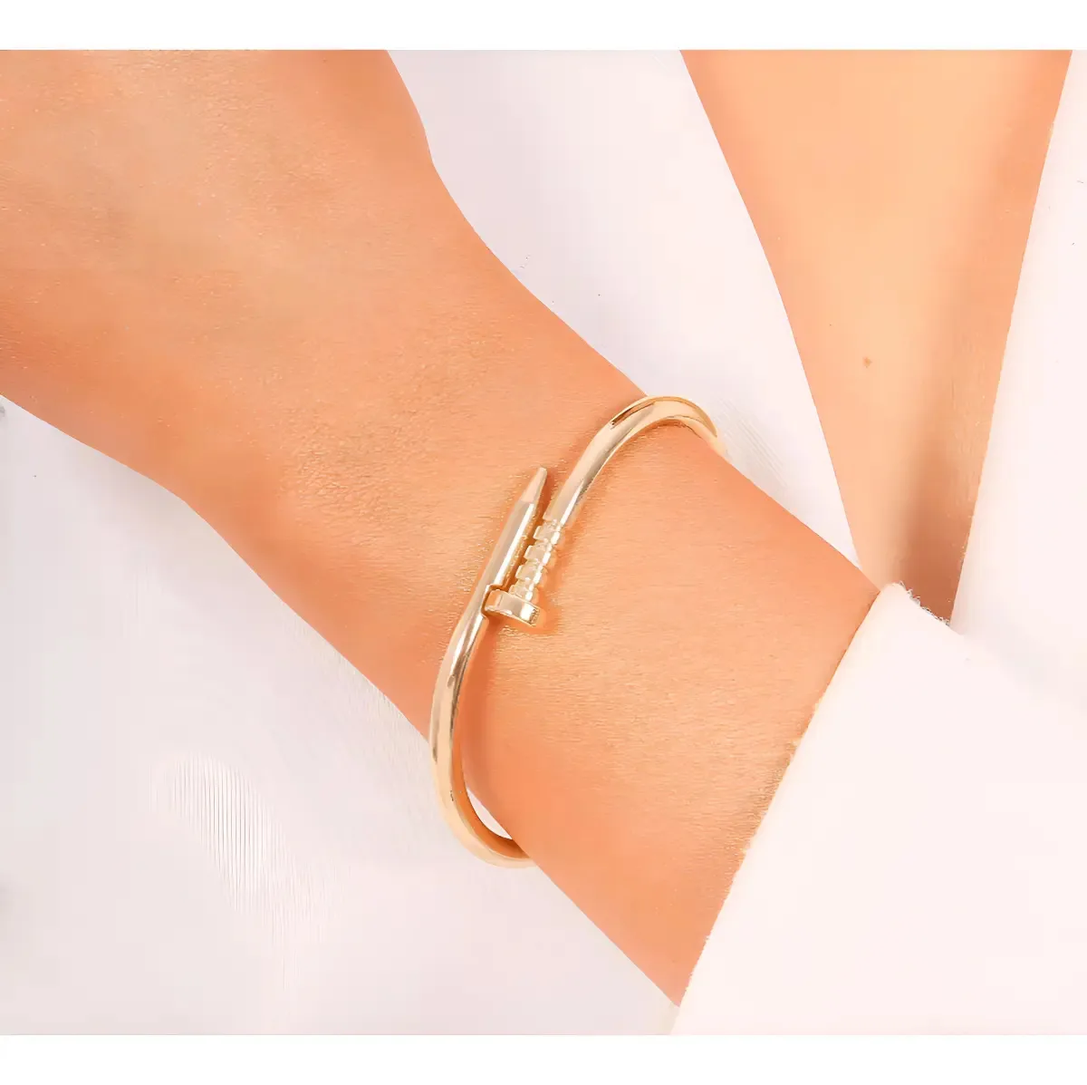 Bracelete Prego Moda