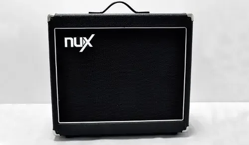 Amplificador NUX Mighty 50X para guitarra de 50W