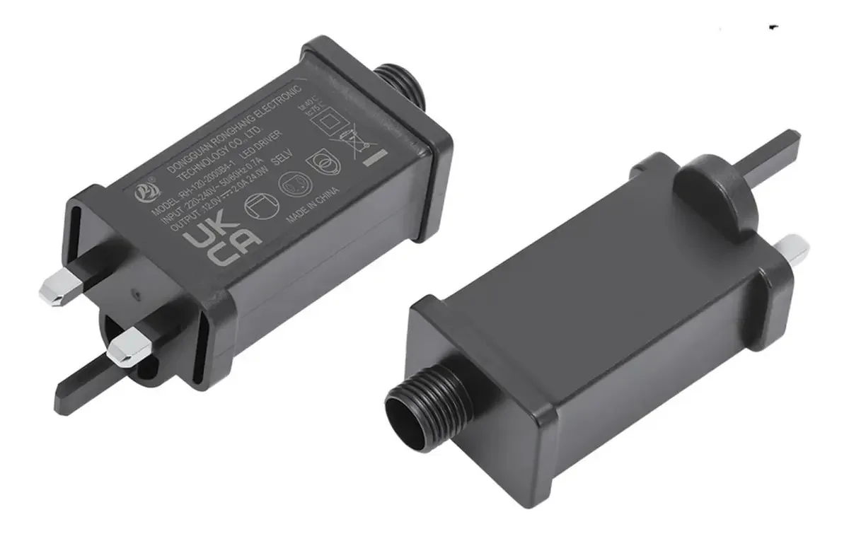 Adaptador de alimentação Yiogeqkwg Ip4 Fonte de alimentação padrão britânica Gas Model Fonte de alimentação Light String Light Strip Fonte de alimentação Transformador 12v2000ma