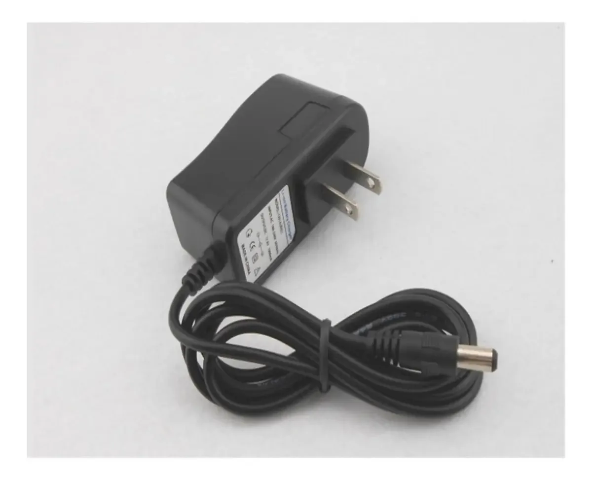 Carregador de Bateria de Lítio Xcgqficom 12.6v1a Carregador de Bateria de Lítio 12v1a Eletrodomésticos Padrão dos EUA 5521 (cor: EU)