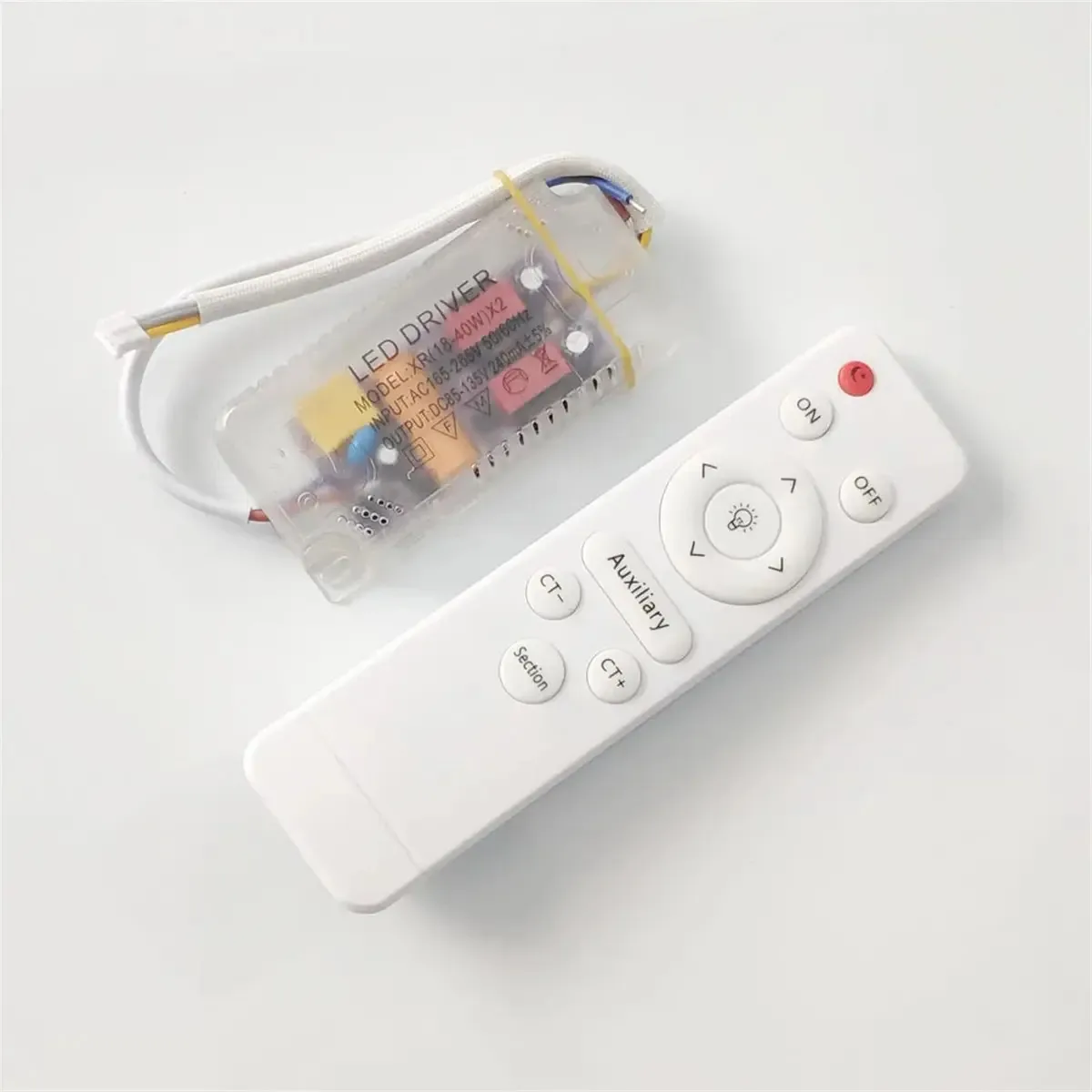 Fcnnybf Fontes De Alimentação LED Com Controle Remoto, Driver LED De Corrente Constante Regulável 220v, Transformadores De 24w, 40w, 80w, 100w, 160w, 200w E 240w (size : (18-40w) X2)