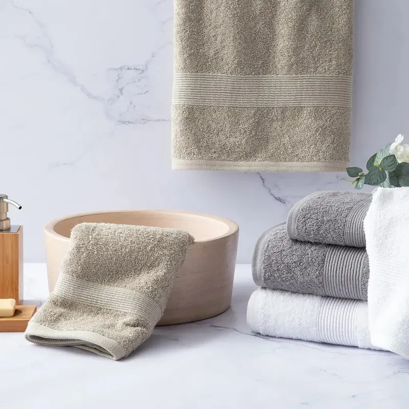 Conjunto de toalhas e toalhas Lisa White Super Soft Premium Hotel