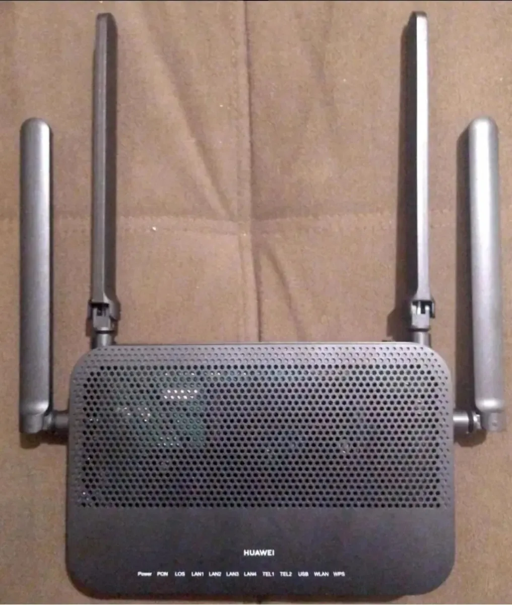 2 Roteadores Huawei Hg8245w5-6t