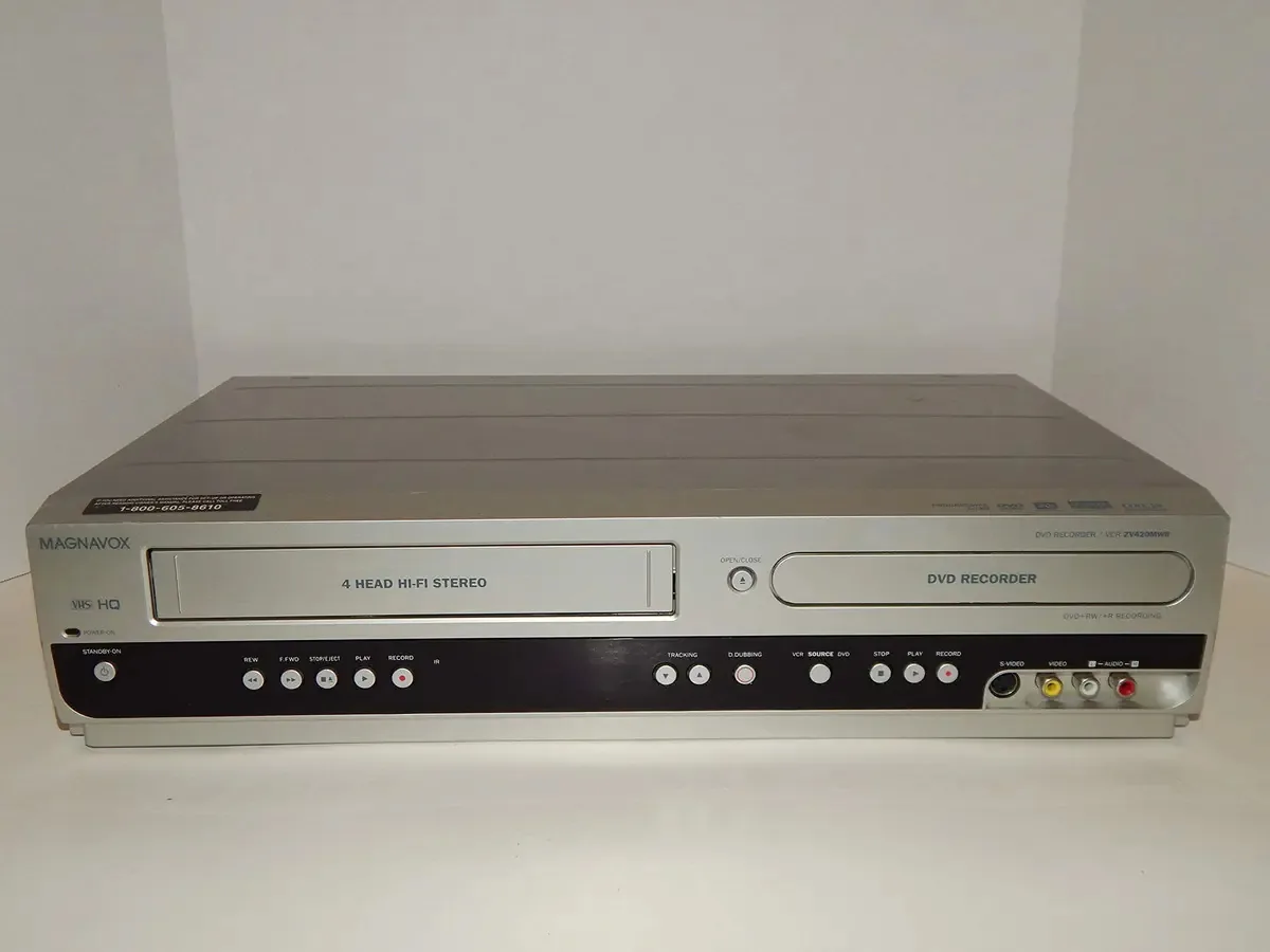 Gravador de DVD Magnavox ZV420mw8 com videocassete