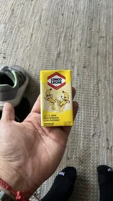 Leche Semi Descremada con Plátano