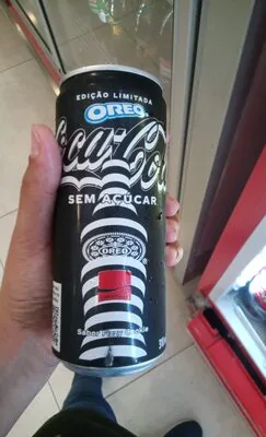 Refrigerante Fizzy Cookie Sem Açúcar Oreo Coca Cola Creations Lata 310ml