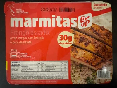Frango assado, arroz integral com brócolis e purê de batata