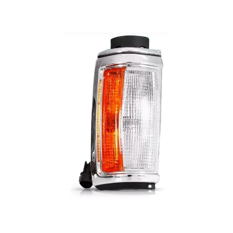 Lanterna Dianteira MITSUBISHI L200 Lado Direito Aro Cromado - RUFATO 17952