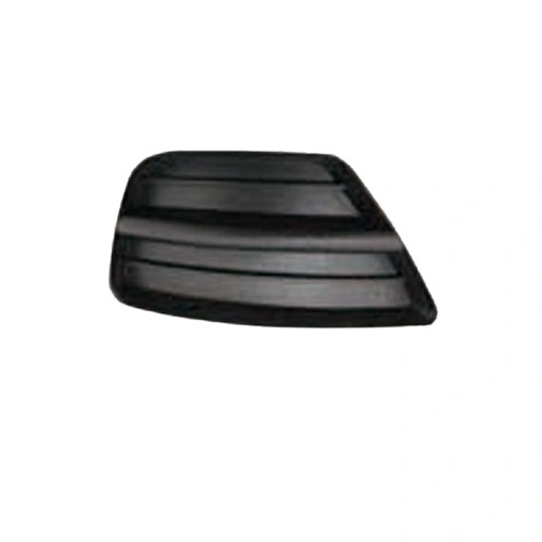 Grade do Para-choque Dianteiro FORD FOCUS Lado Direito sem Neblina - RUFATO 18386
