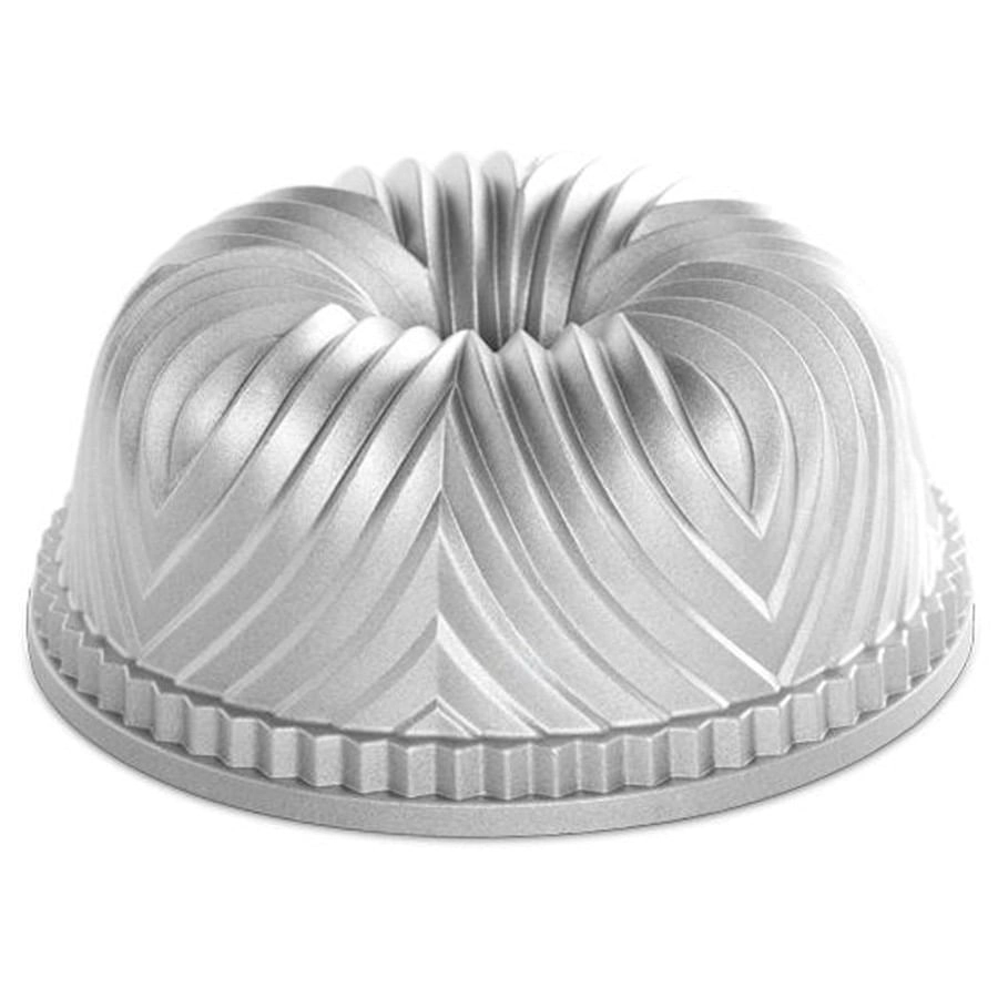 Nordic Ware Bavaria Bundt Cake Pan