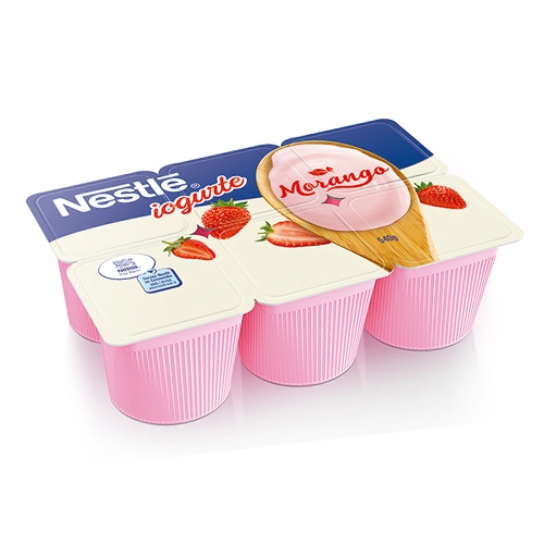 Iogurte Morango Vitamina De Frutas Nestlé Bandeja 510g 6 Unidades