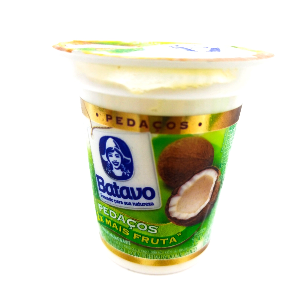 Iogurte Integral Coco Batavo Pedaços Copo 100g