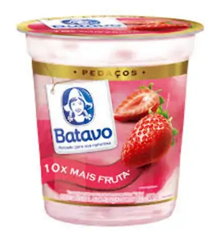 Iogurte Integral Morango Batavo Pedaços Pote 450g