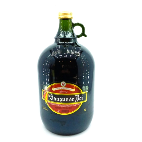 Vinho Brasileiro Tinto Suave Sangue De Boi Serra Gaúcha Garrafão 4l